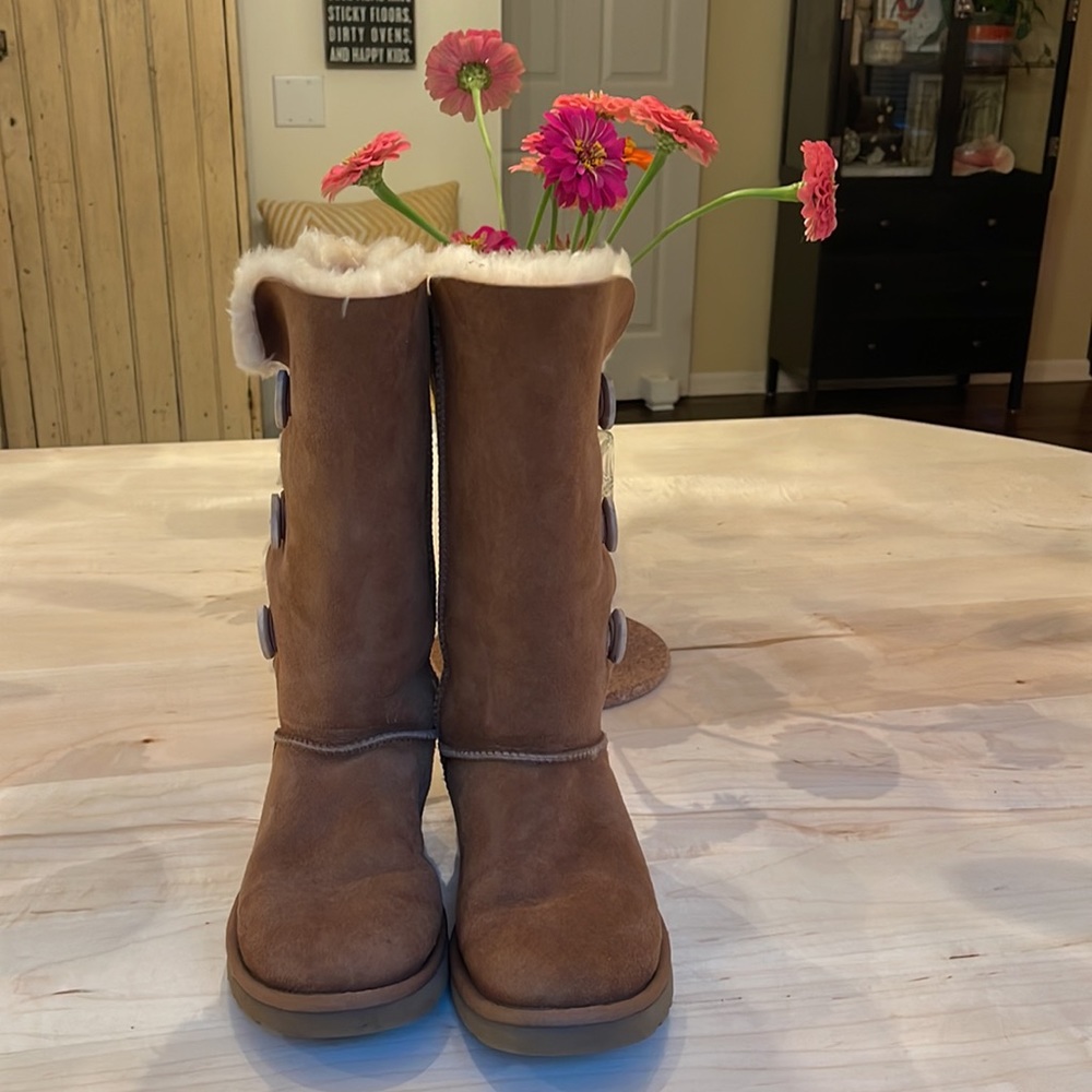 Ugg Bailey Button Up Classic Boot. Tan Color Size… - image 2
